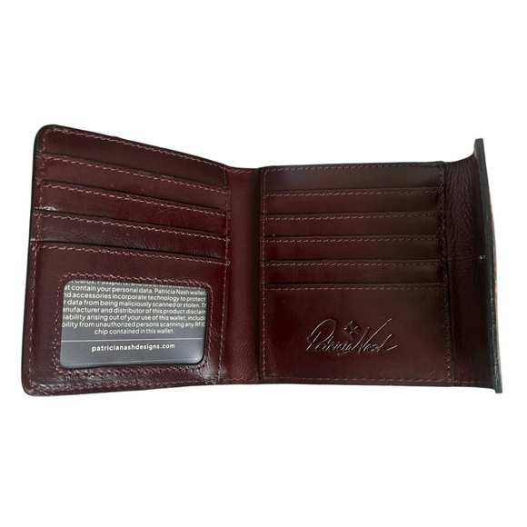 Patricia Nash Reiti Wallet - Picture 6 of 14